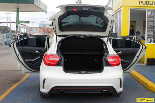 Imagen 14 de 25 de Mercedes Benz A250 Sport 2016