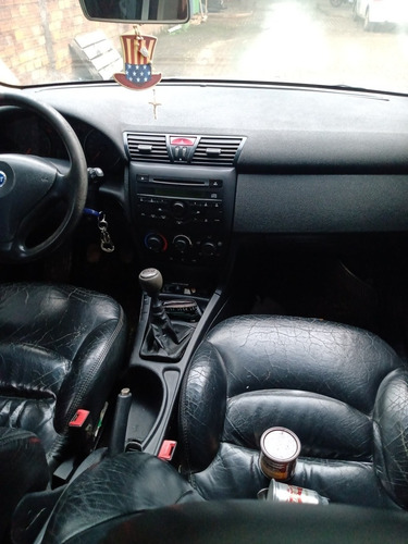 Imagem 10 de 14 de Fiat Stilo 2005 1.8 8v 5p