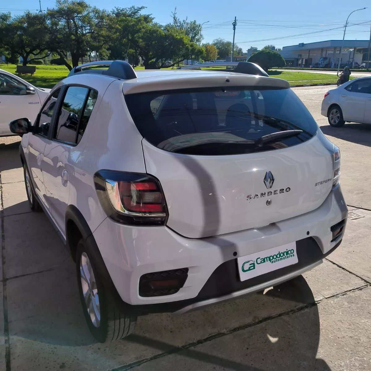 Renault Sandero Stepway 1.6 Privilege 105cv