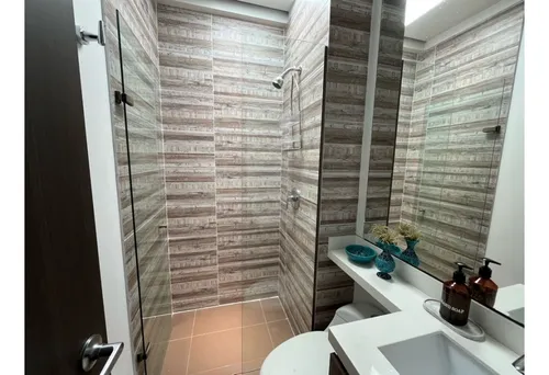 Penthouse Sector Las Lomas -poblado 165 Mt2- 3 Alcobas- Unidad Complet