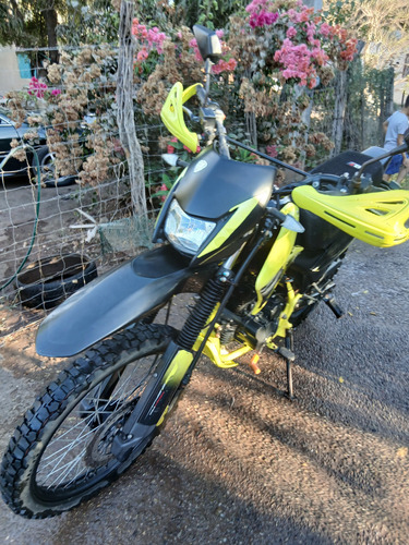 Dm200