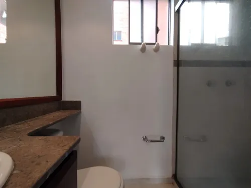 Apartamento En Arriendo En El Poblado. Cod A16433
