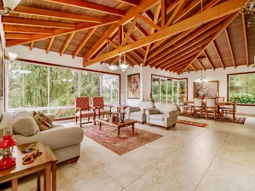 Casa En Venta En Loma Del Escobero. Cod V776118