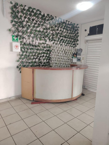 Local En En Av. Lago De Guadalupe