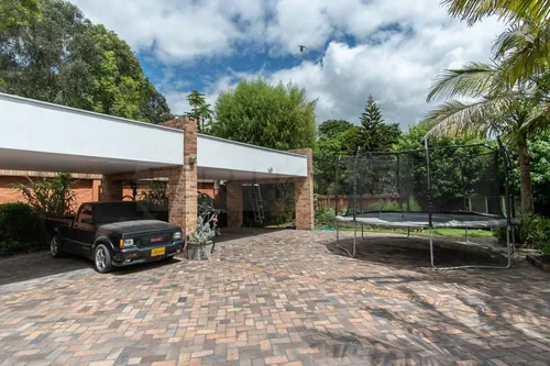 Casa En Venta En San José De Bavaria. Cod V5228