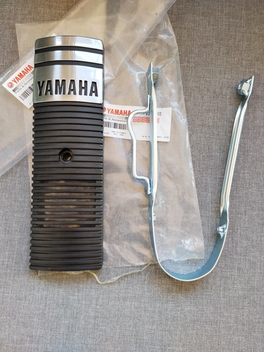 Soporte Guardabarro Yamaha V80 Original + Tapa Pito