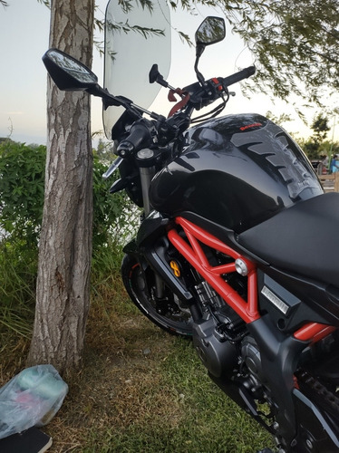 Imagen 5 de 11 de Benelli Tnt 300