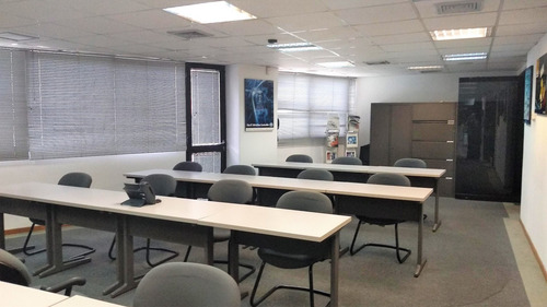 Imagen 3 de 15 de En Versátil Edificio De Oficinas, Pb En Alquiler En La Trinidad