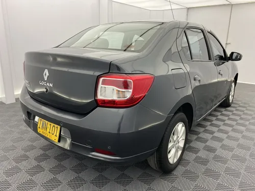 Renault Logan 1.6 Privilege / Intens