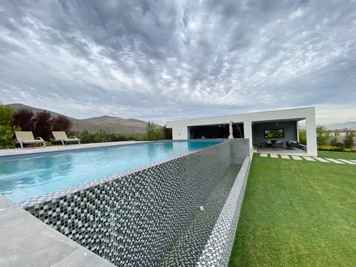 Imagen 3 de 27 de Venta Espectacular Casa Piedra Roja No Perimetral 5dormitori