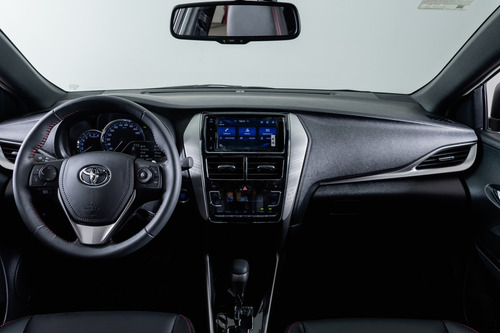 Imagen 9 de 15 de Toyota 2021 Yaris 1.5 5 Ptas S Cvt