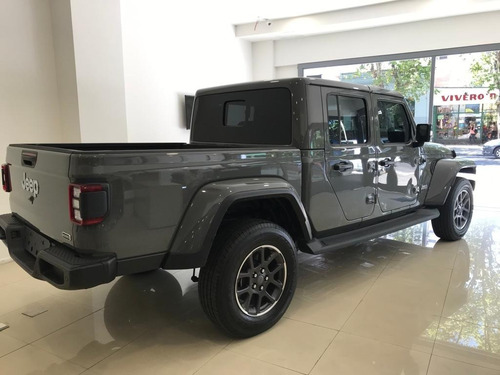 Imagen 23 de 25 de Jeep Gladiator 4x4 H
