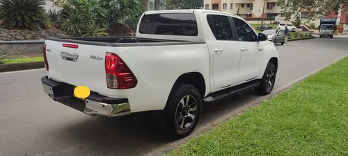 Toyota Hilux 2.4l