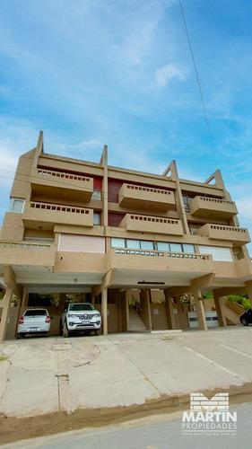 Departamento 4 Ambientes Con Dos Balcones - Pinamar, A Una Cuadra De La Playa