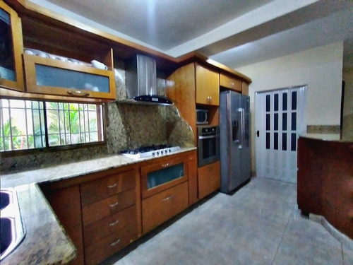 Imagen 4 de 14 de En Venta Townhouse En Nueva Barcelona C.r. La Arboleda
