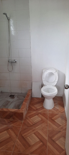 Depto Interior Sitio, 2dorm Y 1 Baño Cercano A Departamental