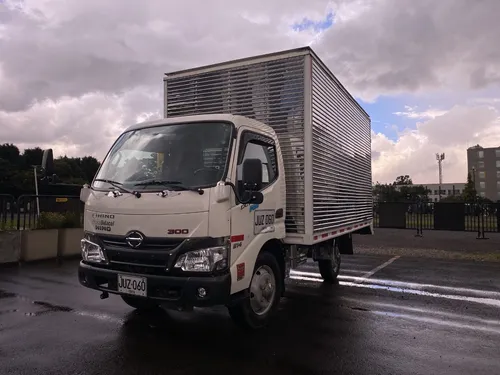 Hino 300 Pro Xzu640l- Hkmln3 4.0 Mt 2022