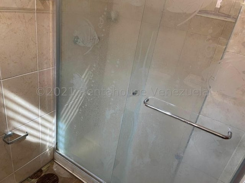 Imagen 5 de 14 de Leida Falcon Rentahouse Vende Apartamento En Las Chimeneas Valencia 22-4532 Lf