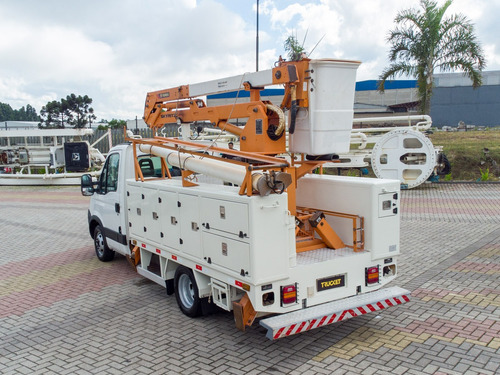 Iveco 55c17cs 2013 3/4 Linha Viva 10,5m Cesto Aéreo Terex