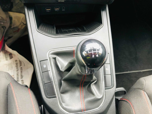 Imagen 13 de 15 de Seat Ibiza 2018 1.2 Fr Turbo 5p Mt