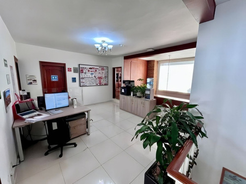 Casa En Renta Con Uso De Suelo Para Oficinas En Colonia Del Valle (m2cus9)