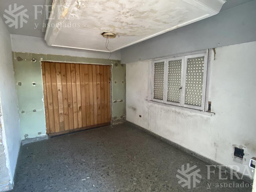 Imagen 9 de 10 de Venta De Ph De 3 Ambientes Con Terraza En Bernal Oeste