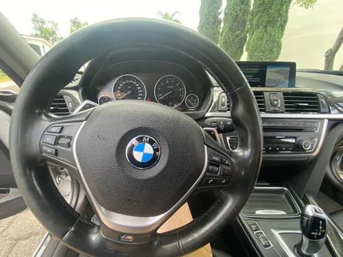 BMW Serie 3 2.0 320i Luxury Line At