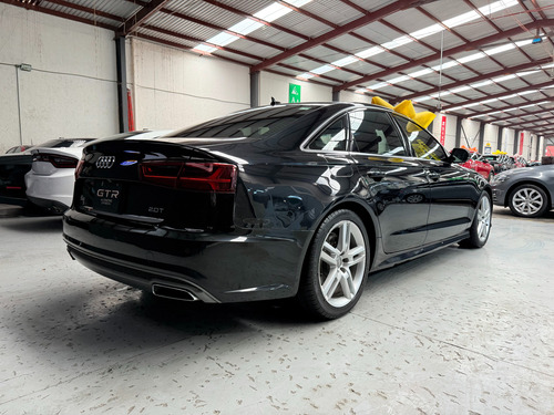 Audi A6 S-LINE