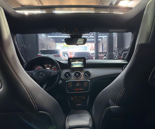 Mercedes-Benz Classe Cla CLA-200 VISION 1.6 TB 16V FLEX AUT.