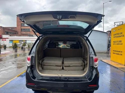 Toyota Fortuner Srv 3.0cc 4x4 Diesel Mt