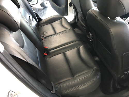 Peugeot 308 Feline