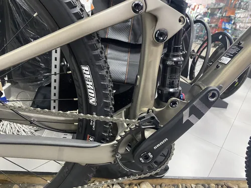 Bicicleta Scott Spark Full 12 V Sram R29talla M Doblesuspens (Usado)