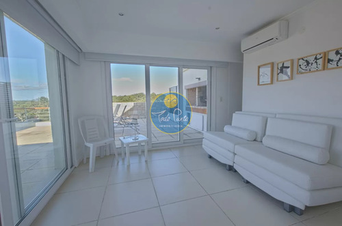 Venta Apartamento 4 Dormitorios Veramansa
