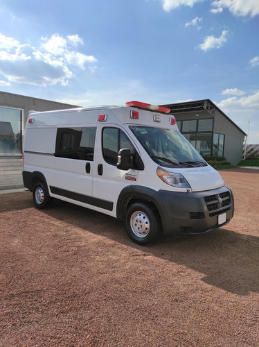 Imagen 1 de 14 de Ram 2500 Promaster Modelos 2015 Ambulancia De Traslado Tipo1