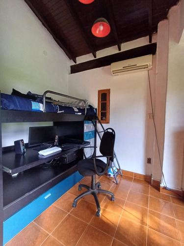 Casa Quinta En Venta 4 Ambientes