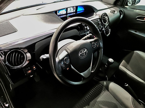 Imagem 5 de 16 de Toyota Etios 1.5 Xs Sedan 16v