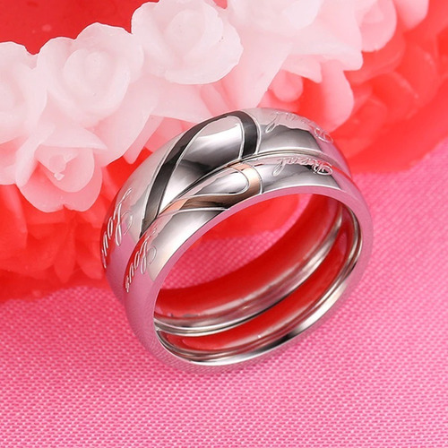 2 Anillos De Compromiso Para Pareja En Diseño Corazón Único
