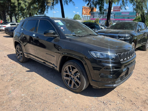 Jeep Compass 1.3 T270 Serie-S 4X2 At6