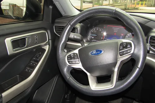 Ford Explorer 2.3 Xlt At 4x4 7 Puestos