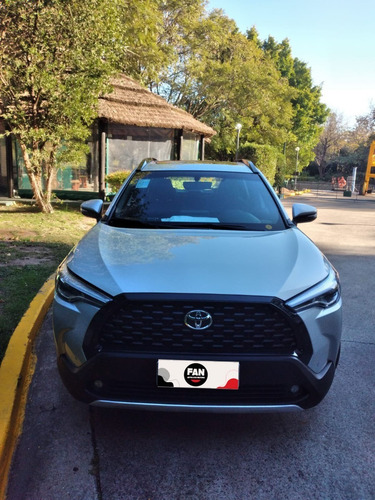 Imagen 2 de 9 de Toyota Corolla Cross Xei