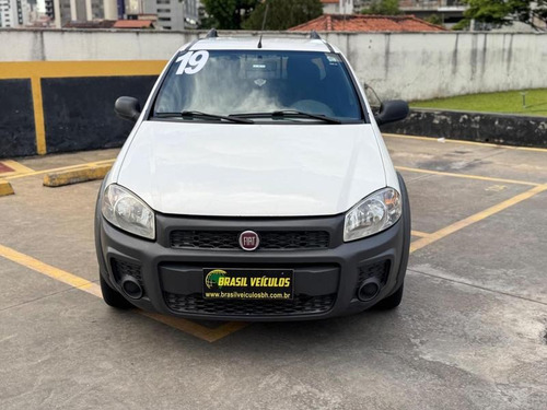 Fiat Strada 1.4 Hard Working Cab. Dupla Flex 3p