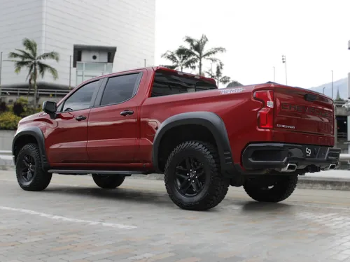 Chevrolet Silverado 5.3 Z71 4X4 At