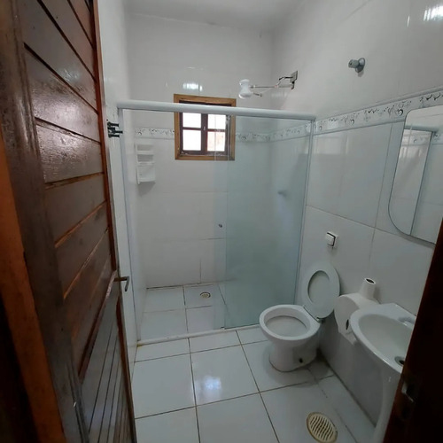 Casa Com 2 Quartos E 2 Banheiros
