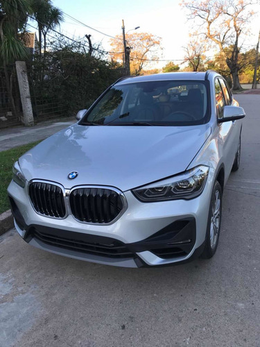 Imagen 2 de 5 de Alquiler De Vehículos Alta Gama Gol-rent-a-car