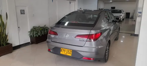 Hyundai Accent ADVANCE AUTOMATICO