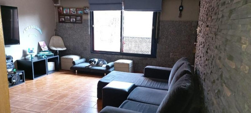 Casa En Venta - 3 Dormitorios 2 Baños - Patio Y Pileta - 300mts2 - La Matanza