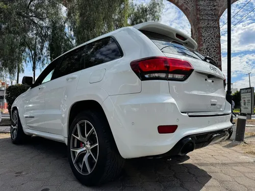 Jeep Grand Cherokee 6.4 Srt-8 At