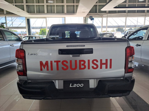 Mitsubishi L200 At 4x4 Black Edition Precio Leasing 2023 0km