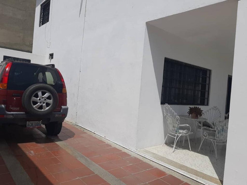 Imagen 10 de 13 de Casa En Venta