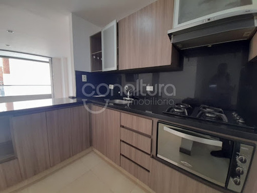 Apartamento En Arriendo Ciudad Del Rio 472-4697